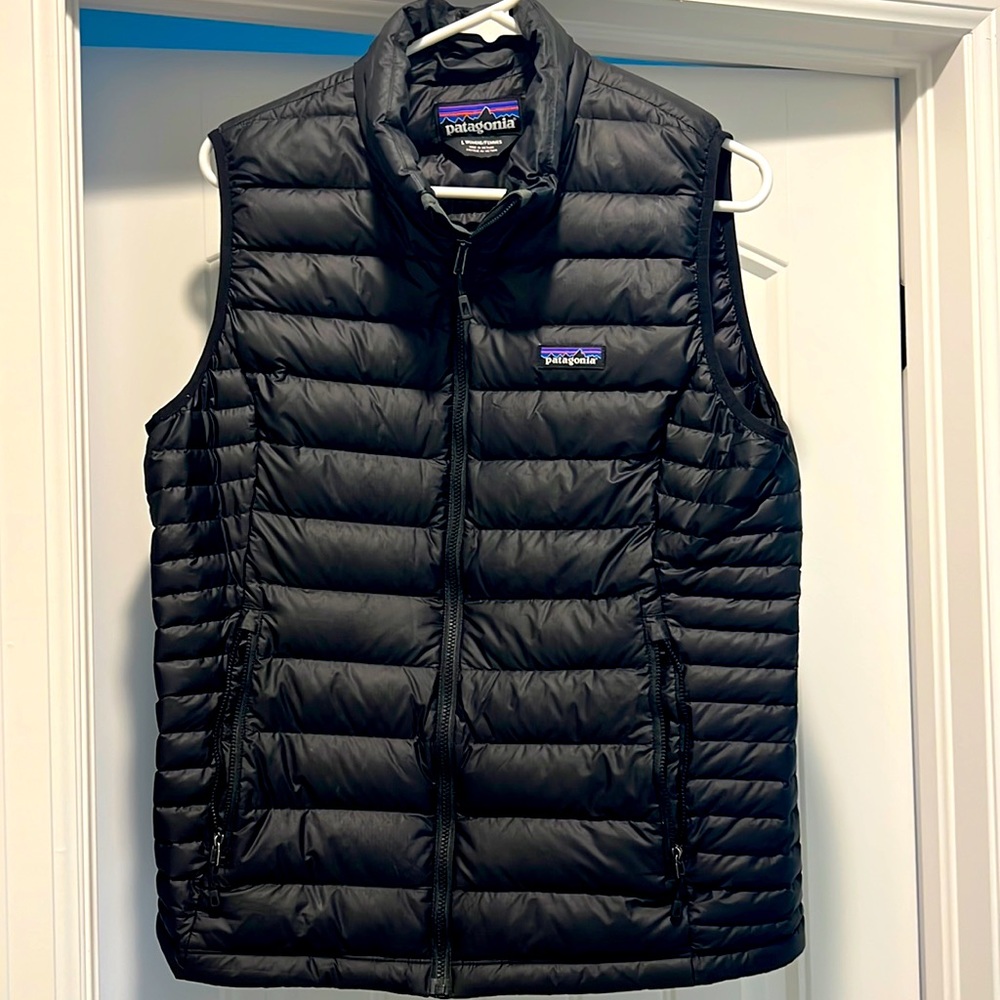 Women’s Patagonia Large Down Vest